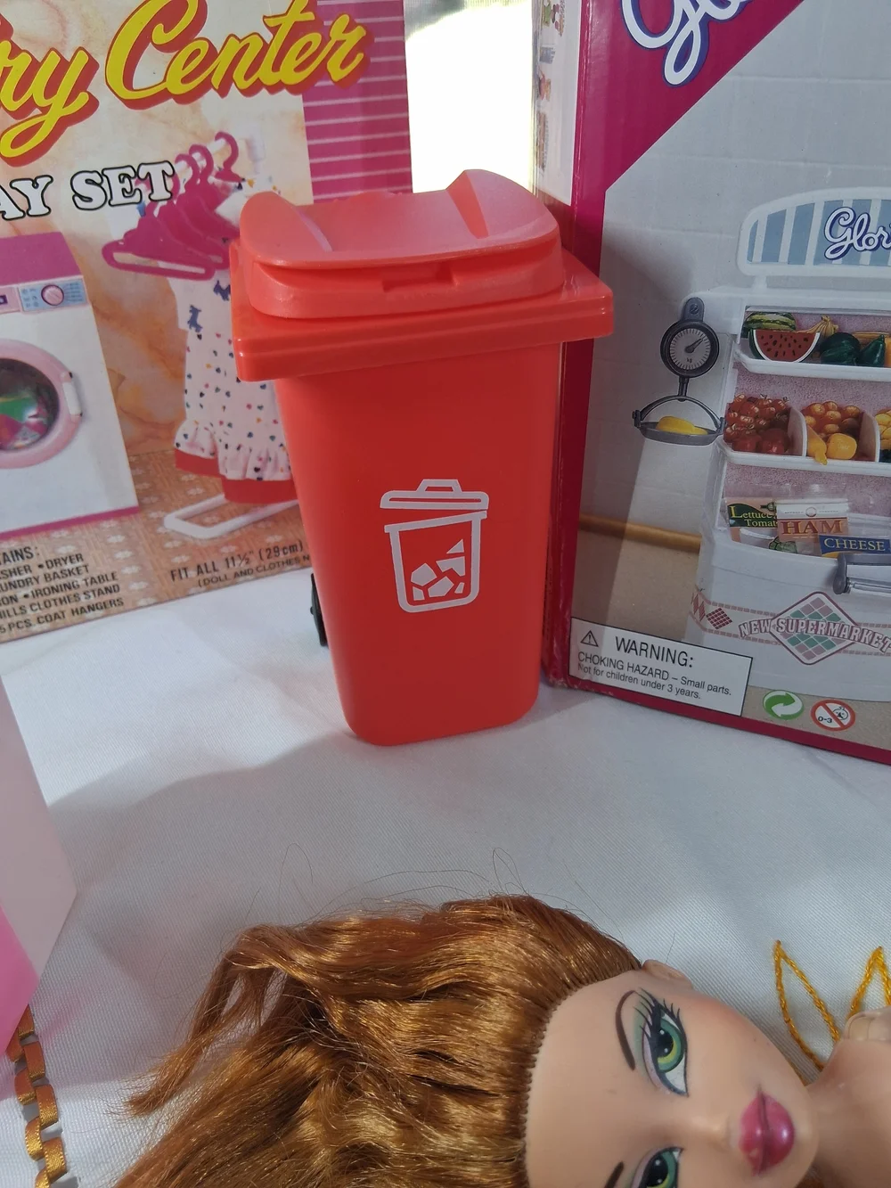Kids Toys Fashion Doll Playset with Pink and Red Accessories